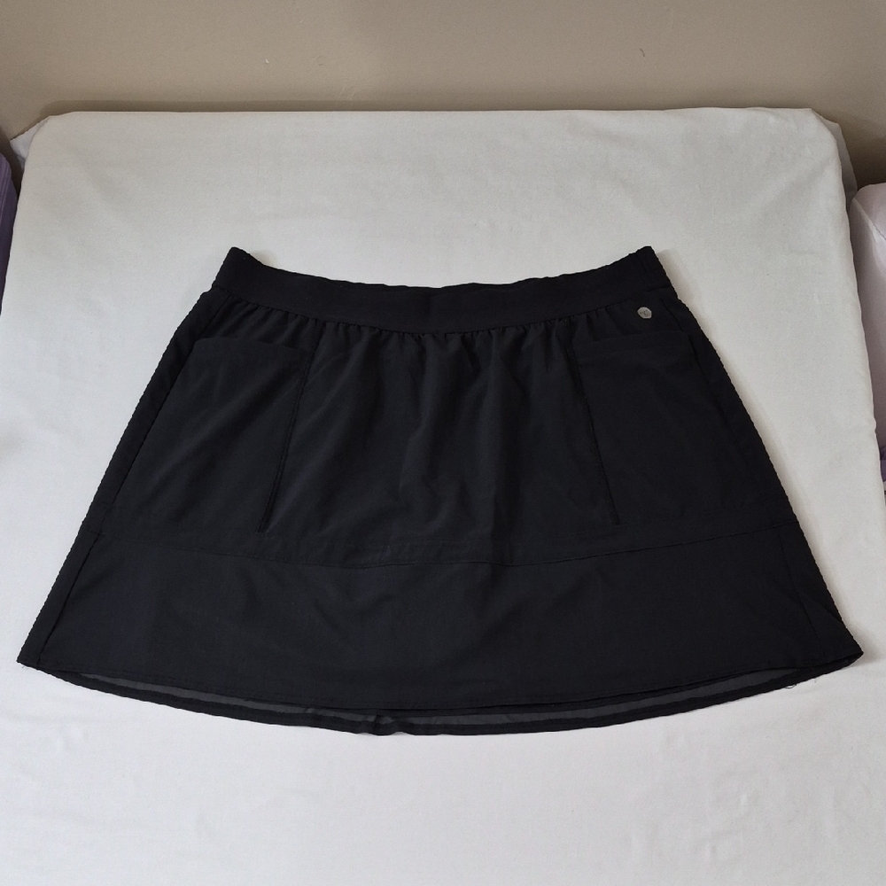 Livi Active Women's Black Athletic Skort Size 18/20